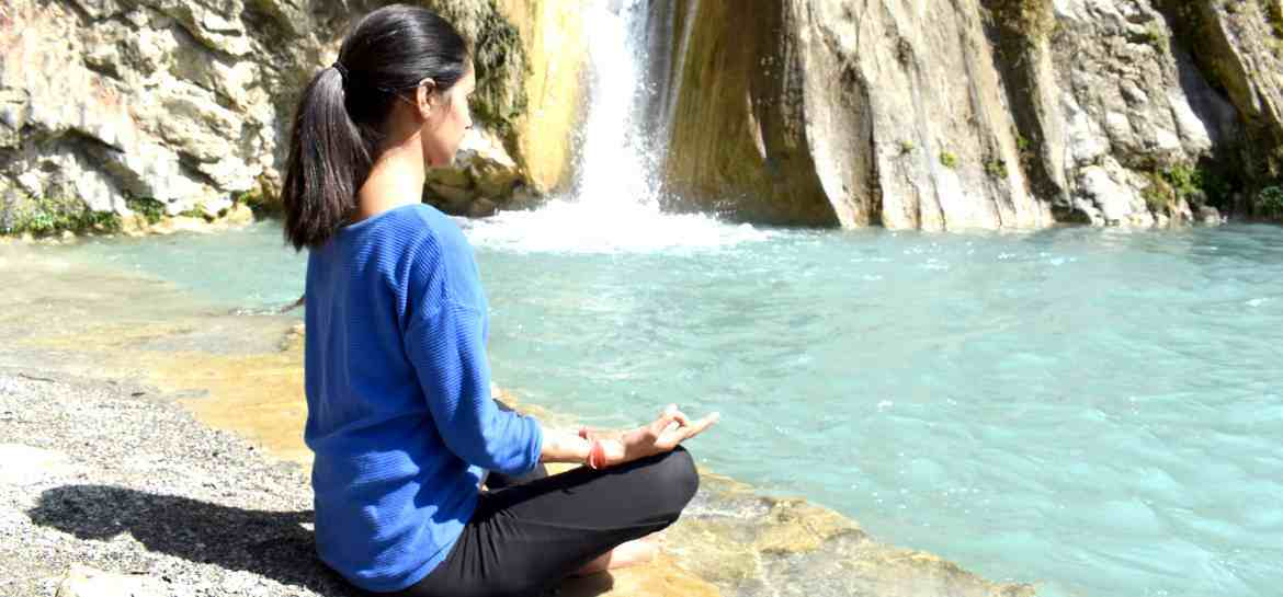 meditation waterfall retreats